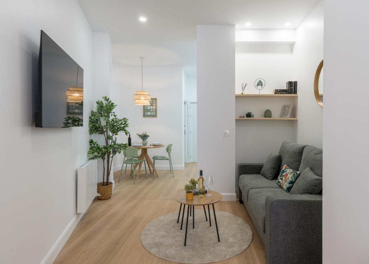 Kaixo Bilbao Apartments Exterior photo