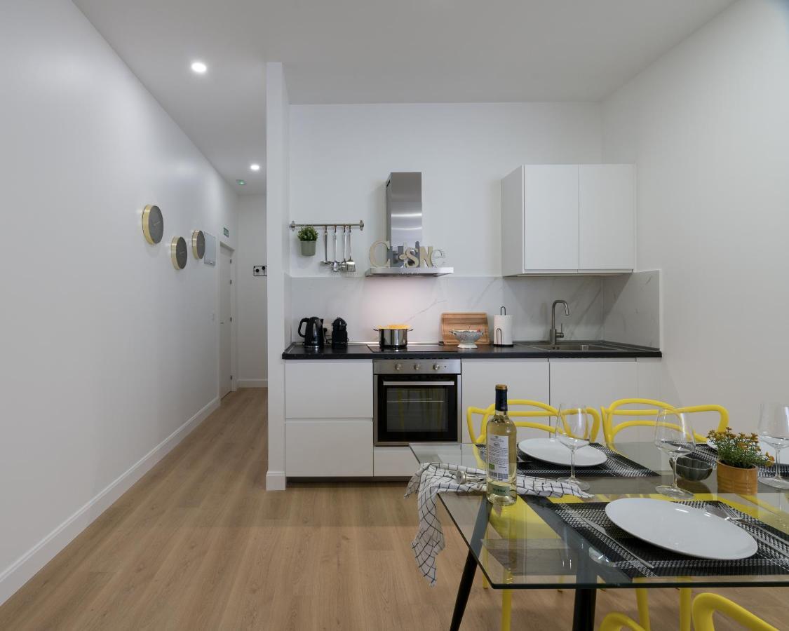 Kaixo Bilbao Apartments Exterior photo